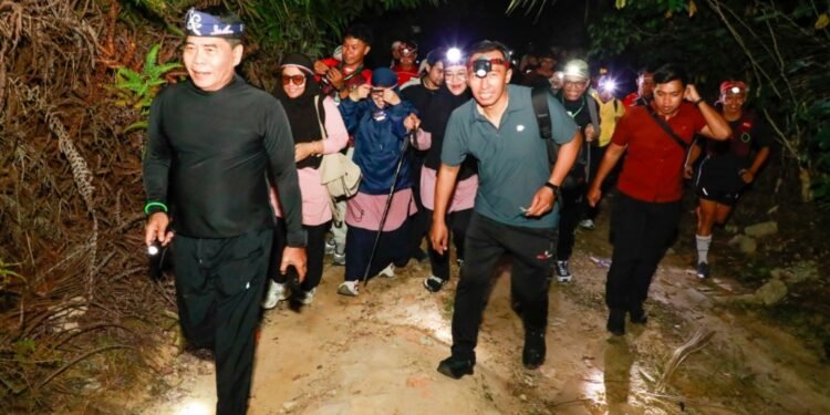 Gubernur Kaltara Ikut Run Night Slipi, 600 Peserta Ramaikan Lari 7,5 Kilometer