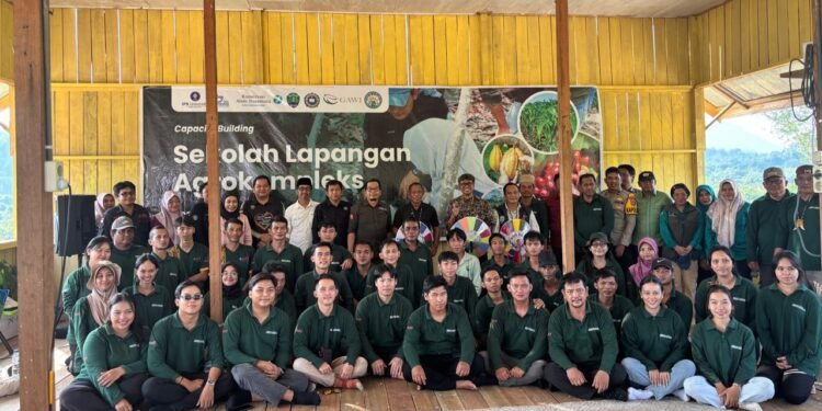 Sekolah Lapangan Agrokompleks IAD Lanskap Kayan Dorong Regenerasi Petani Bulungan