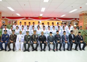 Kapolda Irjen Pol Agus Wijayanto Hadiri Pengukuhan Paskibraka Provinsi Kaltara Tahun 2026