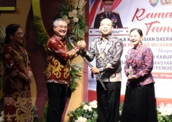 Kunjungi Malinau, Kapolda Kaltara Hadiri Malam Ramah Tamah Bersama Forkopimda dan Tokoh Masyarakat