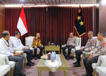 Bahas Penguatan Koordinasi dan Sinergi Antar-Instansi, Kapolda Terima Kunjungan Kepala Perwakilan BPK Kaltara
