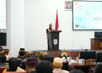 Gubernur Sampaikan Capaian dan Tantangan Pembangunan di Rapat Paripurna HUT Ke-14 Kaltara